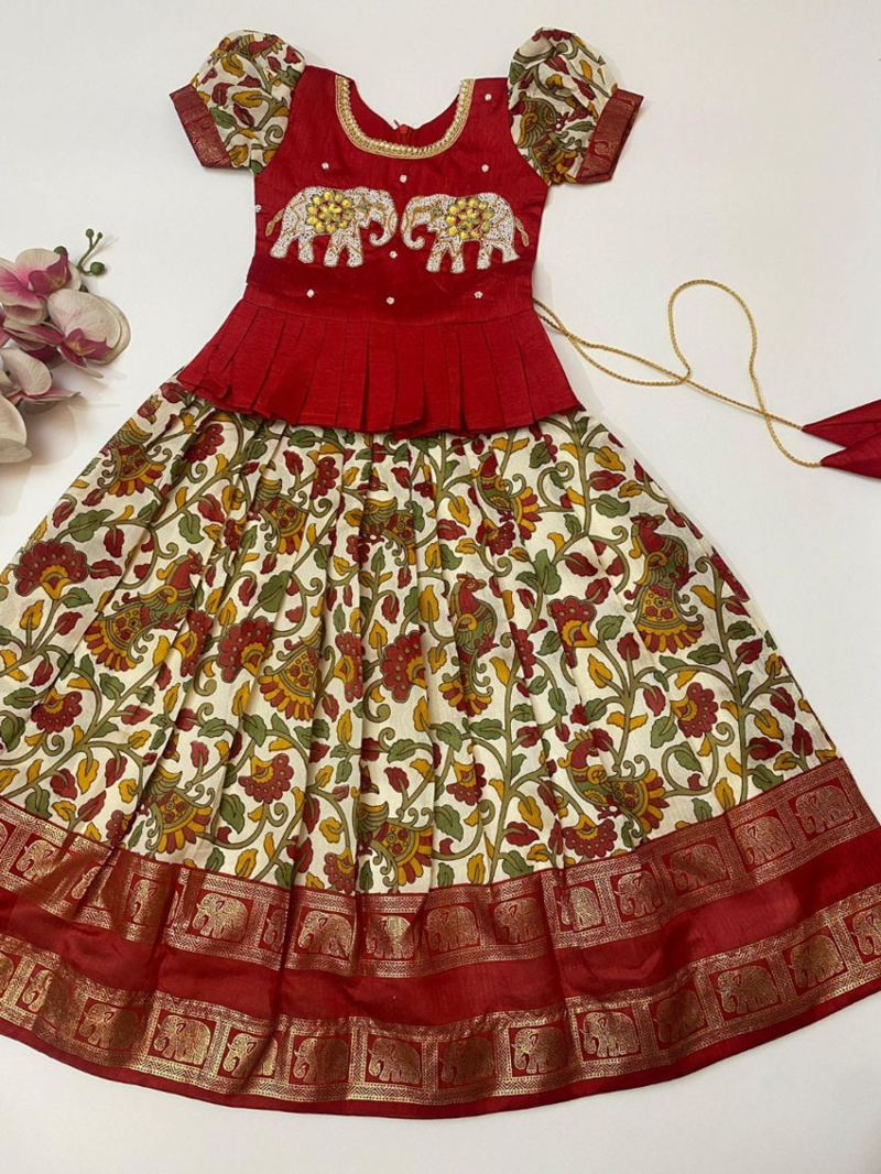 Elegant Ethnic Festive Red Soft Dola Elephant Printed Silk