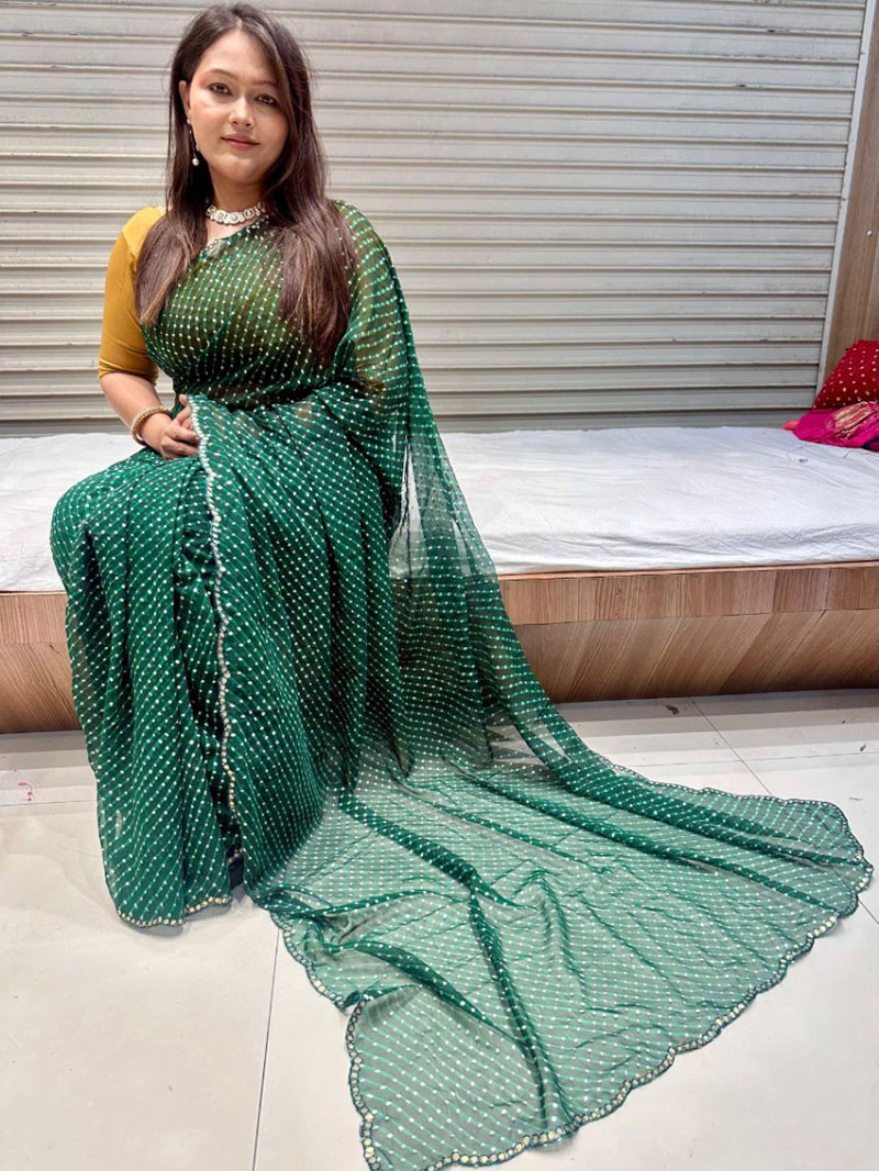 Elegant Ethnic Festive  Green Viscose Bandhani Saree
