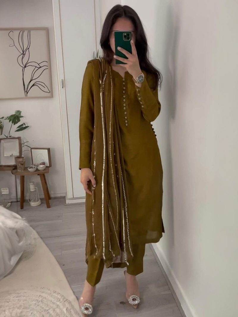 Elegant Festive Mehndi Green Georgette Straight Suit