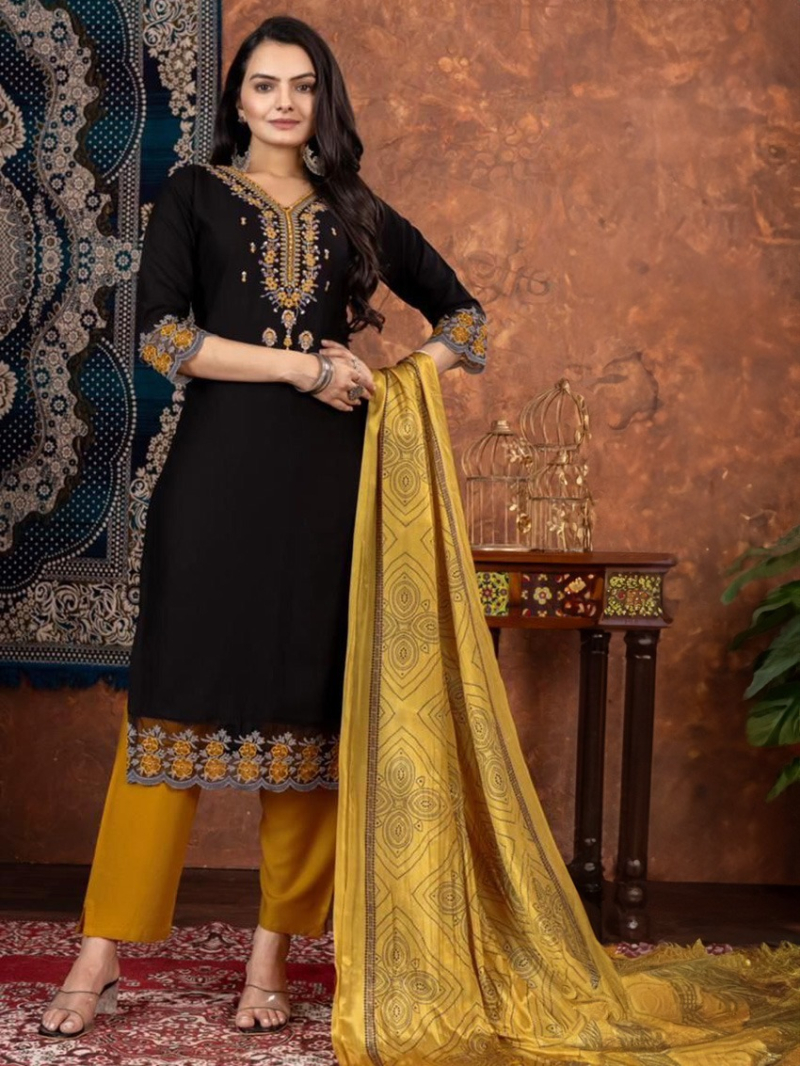 Elegant Traditional Casual Black Kurti Pant Straight Suit