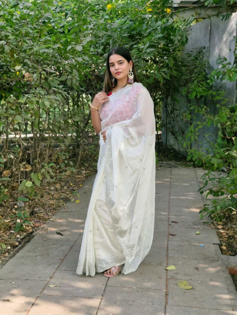 Elegant White Tabby Organza Silk Saree