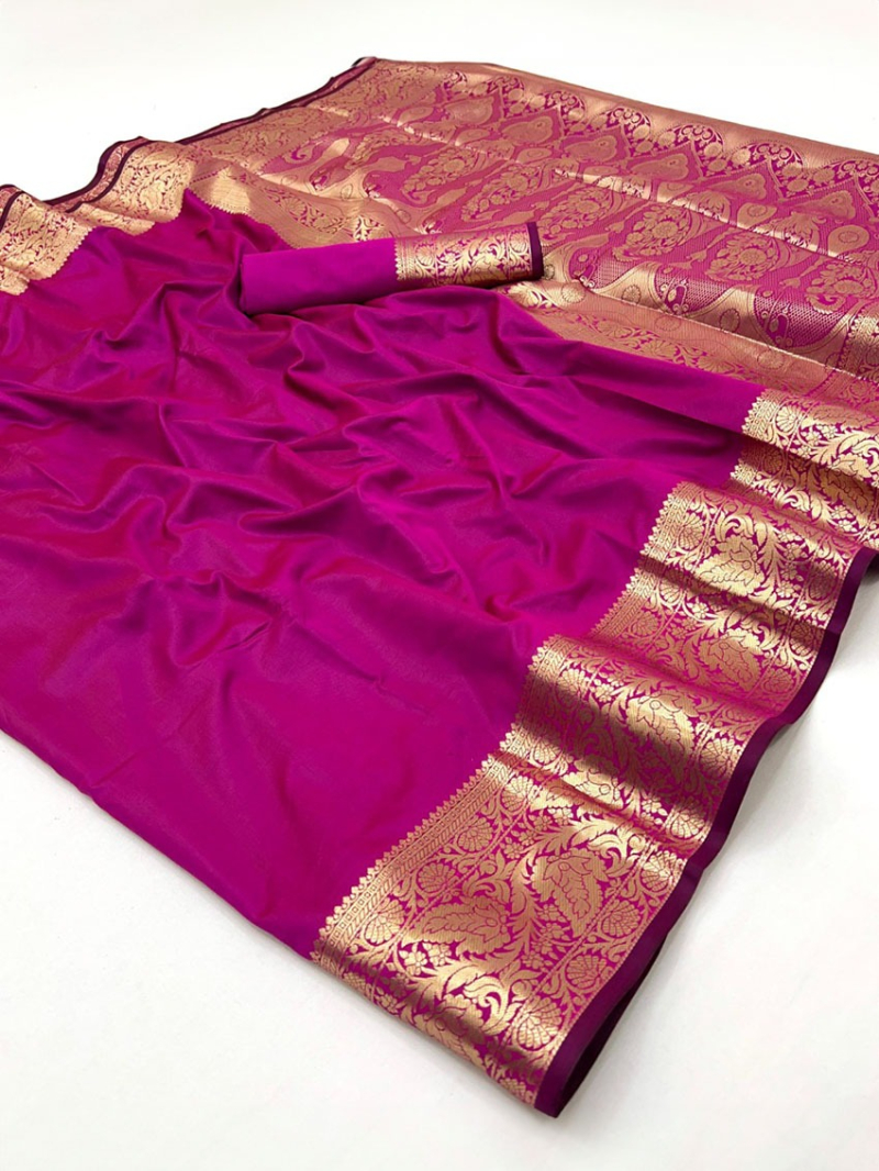 Elegant Traditional Magenta Banarasi Silk Saree 