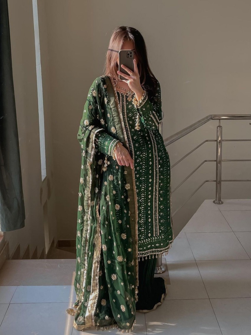 Elegant Traditional Emerald Green Faux Georgette Plazo Suit