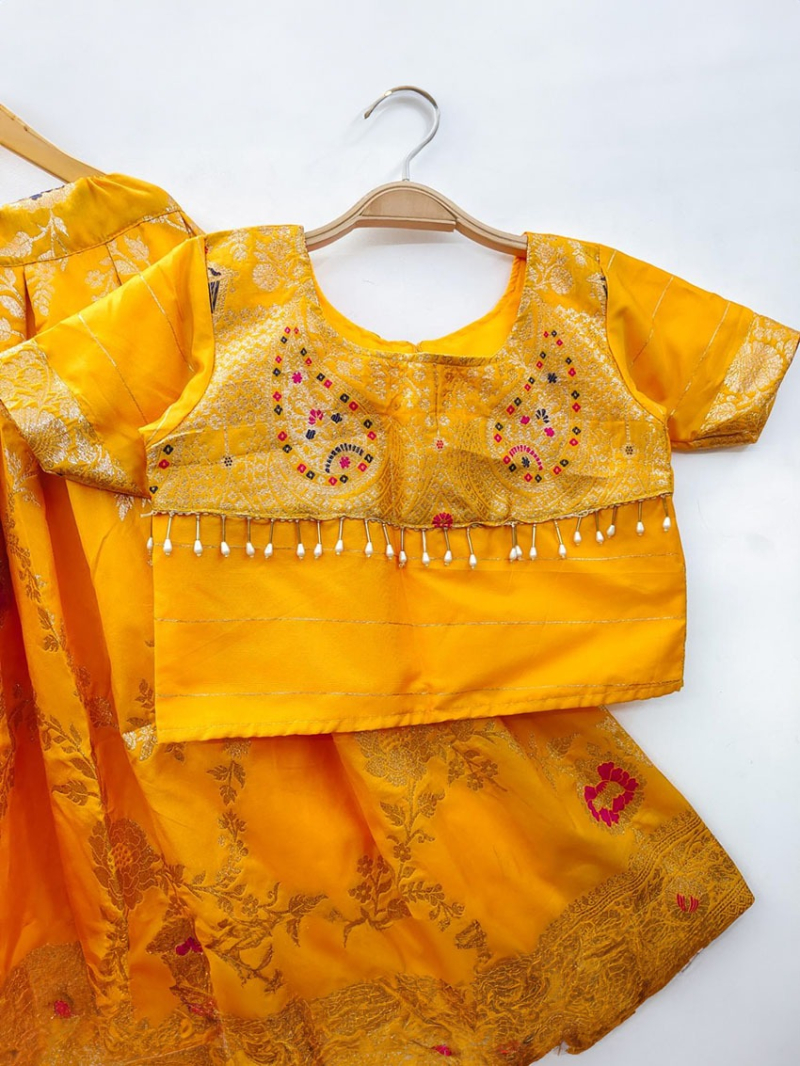Elegant Ethnic Yellow Banarasi Silk Lehanga Suit