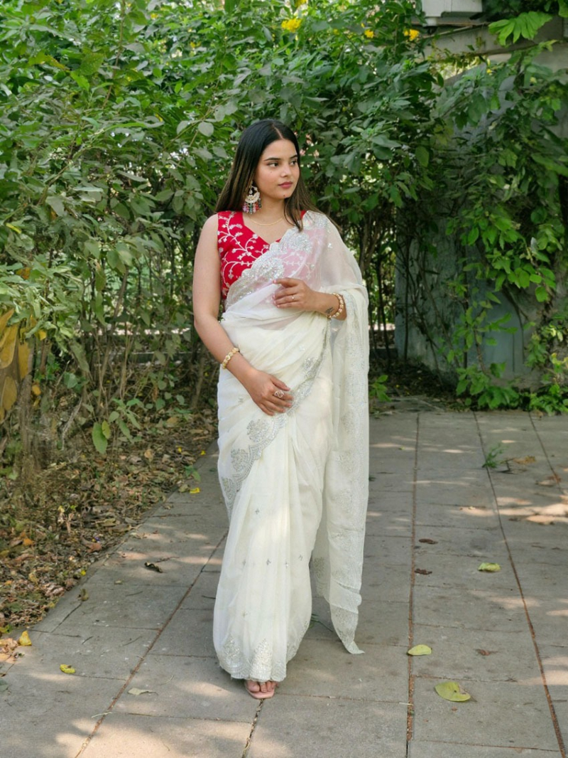 Elegant White Tabby Organza Silk Saree
