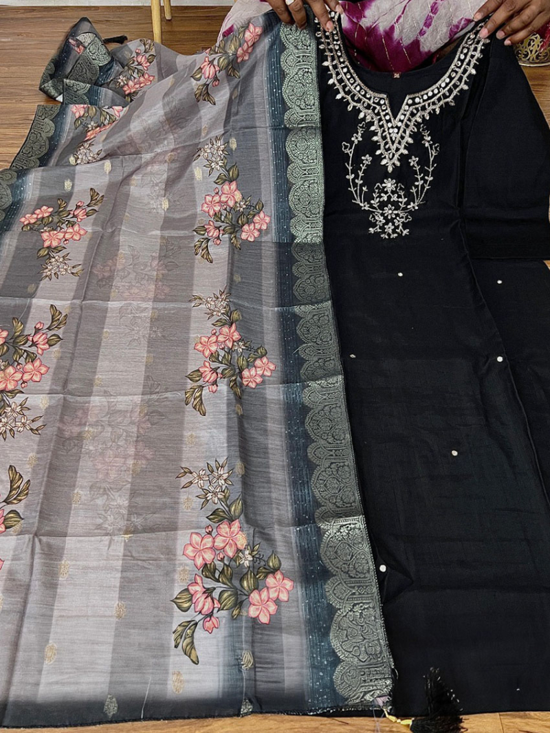 Traditional Ethnic Black Roman Silk Straight Suit