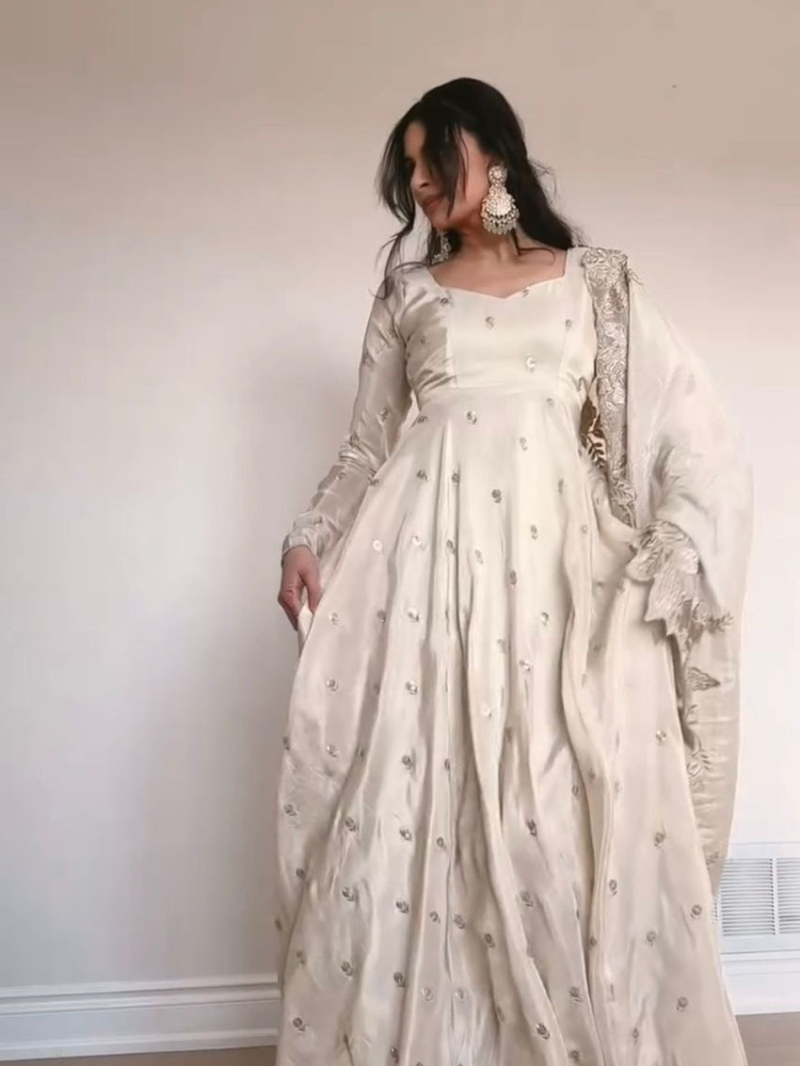 Festive Elegant Traditional Elegant Off White Chinnon Silk Anarkali Suit