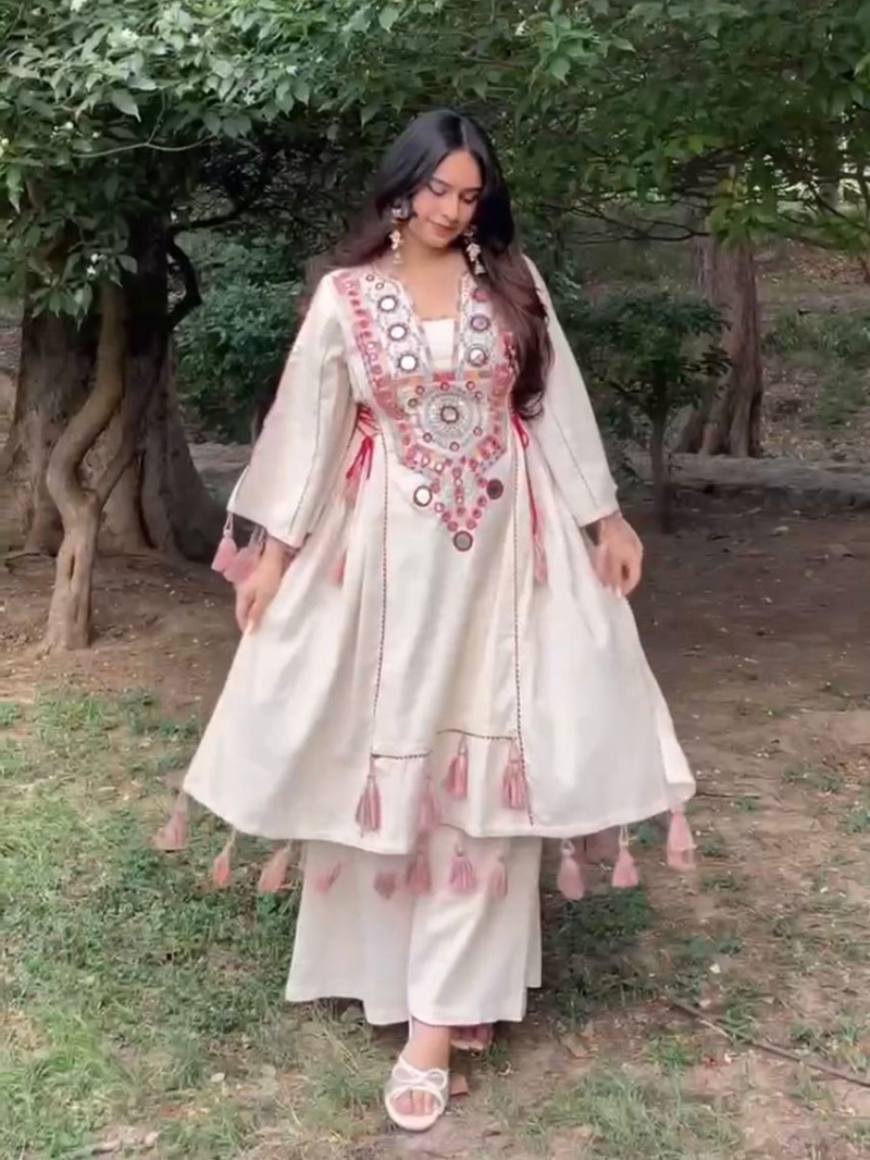 Elegant Traditional Ethnic Festive Off White Rayon Plazo Suit