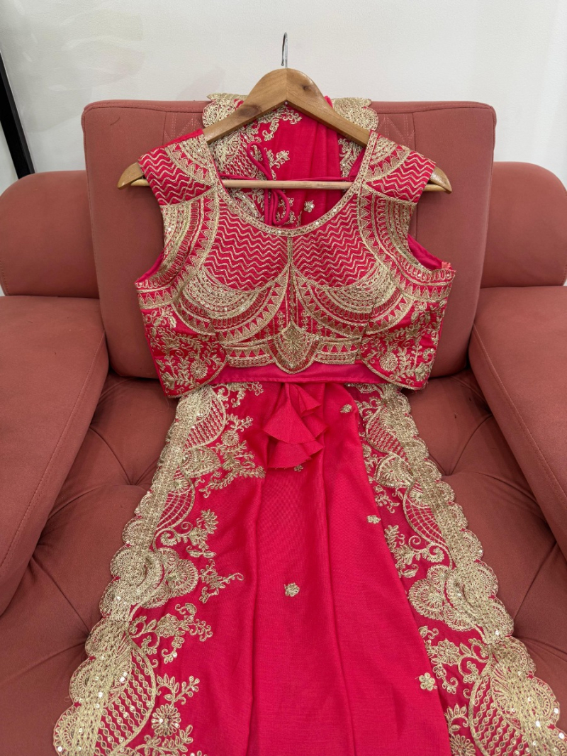 Traditional Ethnic Elegant Festive Red Pink Vichitra Silk Saree