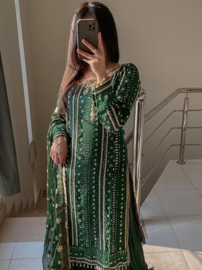 Elegant Traditional Emerald Green Faux Georgette Plazo Suit